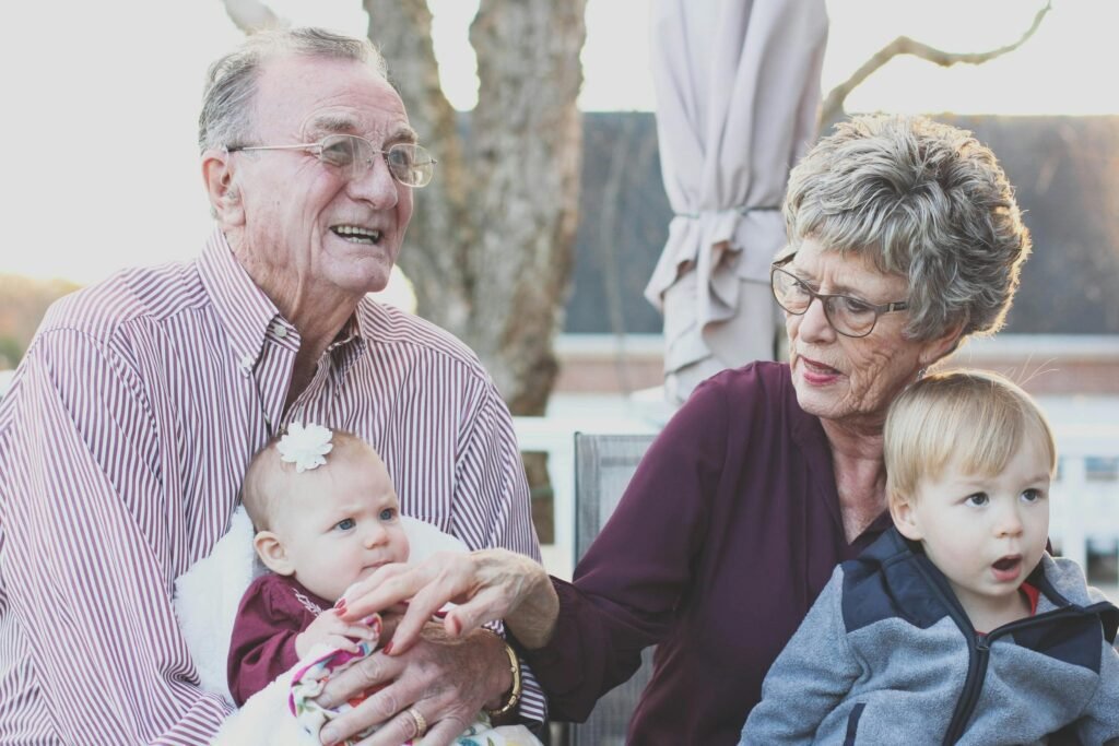 4 Ways to Ensure Your Senior Family Member's Comfort and Happiness