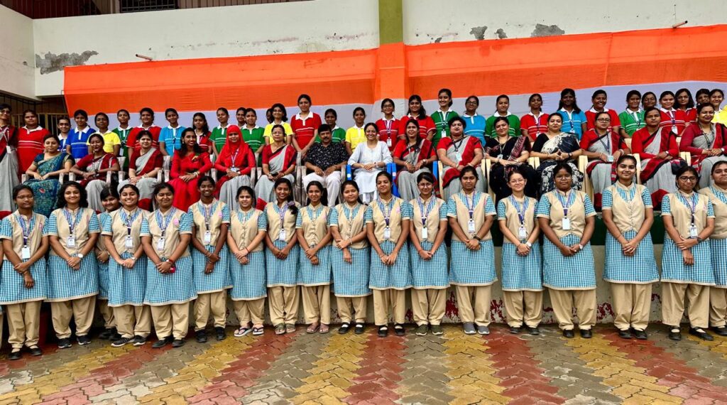 Empowering Young Minds: A Transformative Workshop for Teen Girls