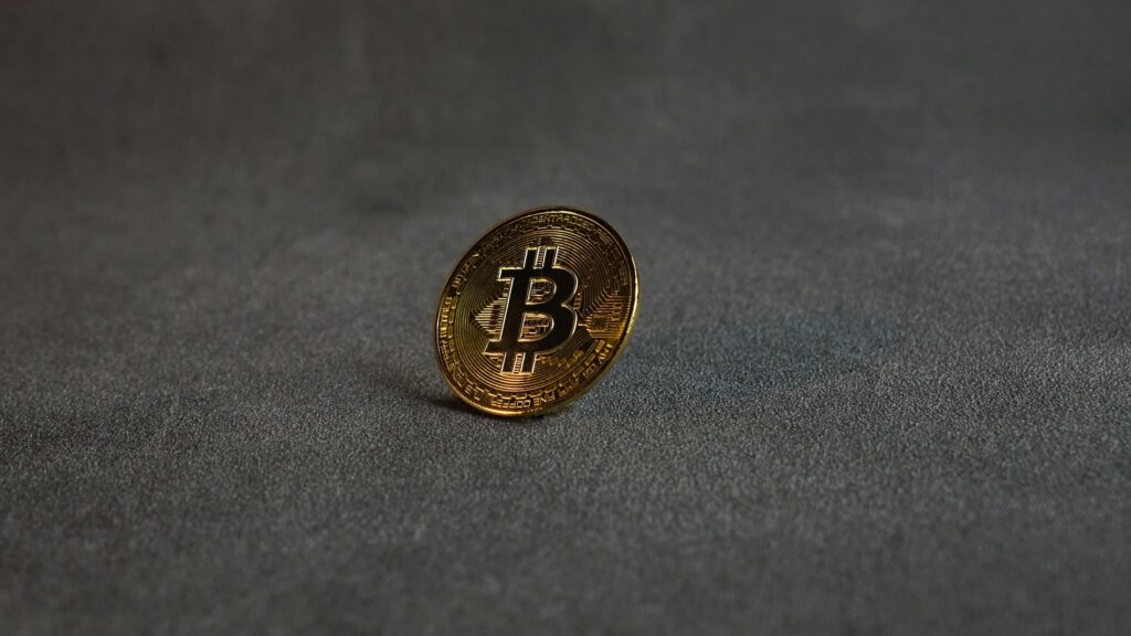 The ETF Era Is Spreading Beyond Bitcoin - and XRP Is One of the Main Tests