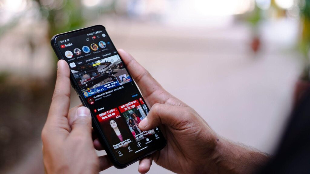 Efficient Ways to Discover and Enjoy Online Videos on Android