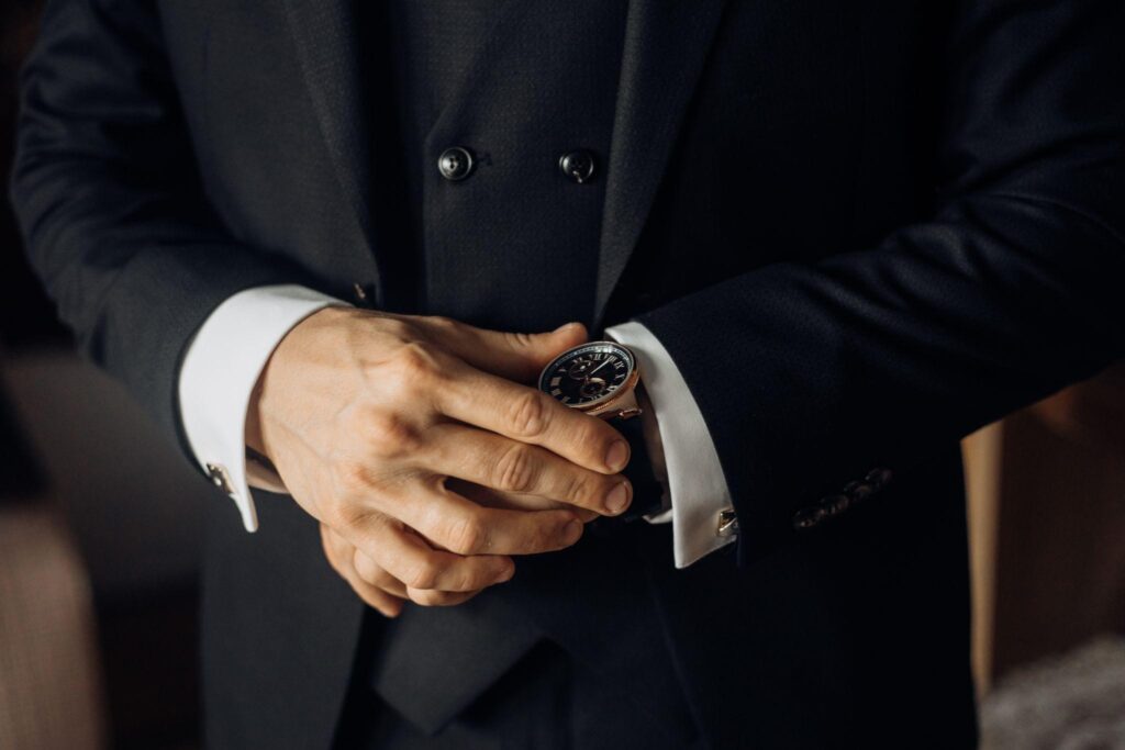 Watches Under 2000: Designed for Those Who Appreciate the Finer Details